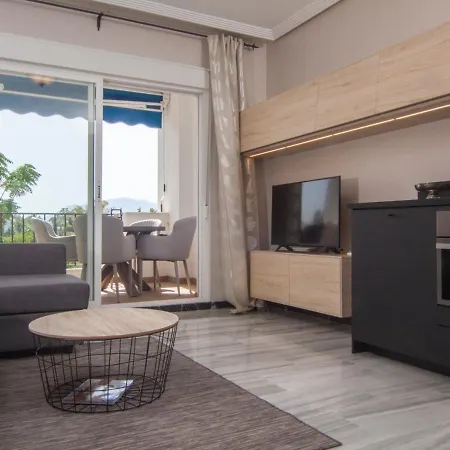 Modern In Medina Garden - Puerto Banus Apartment