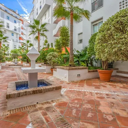 Modern In Medina Garden - Puerto Banus