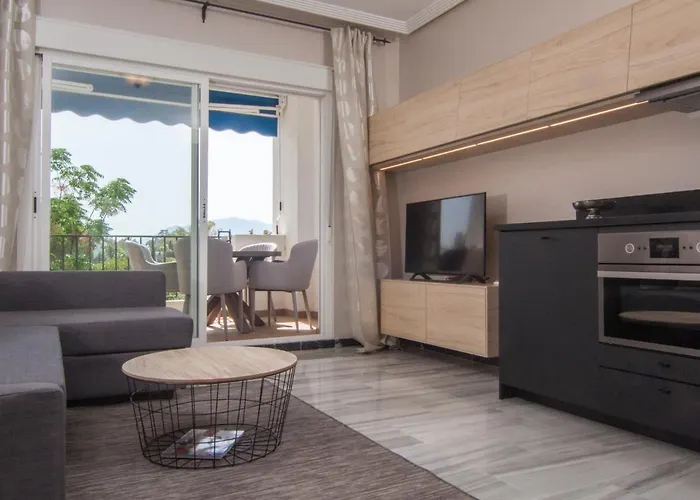 Modern In Medina Garden - Puerto Banus Apartmán